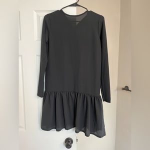 Black long sleeve dress